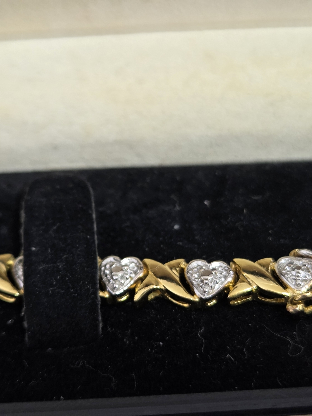 Zales Sterling Silver 'Hugs & Kisses' Bracelet With Diamond Accents - Picture 2 of 2